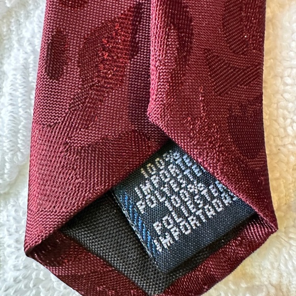 Elegant Burgundy‎ Tie Men’s - Picture 5 of 6